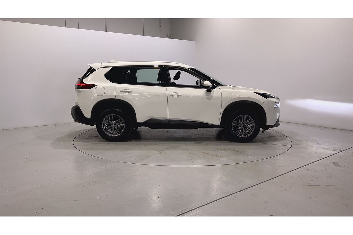 2023 Nissan X-TRAIL ST T33