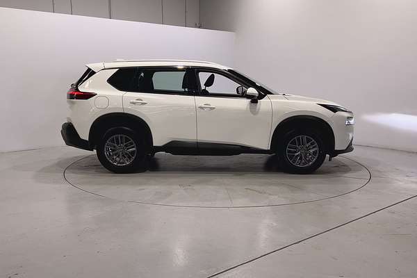 2023 Nissan X-TRAIL ST T33