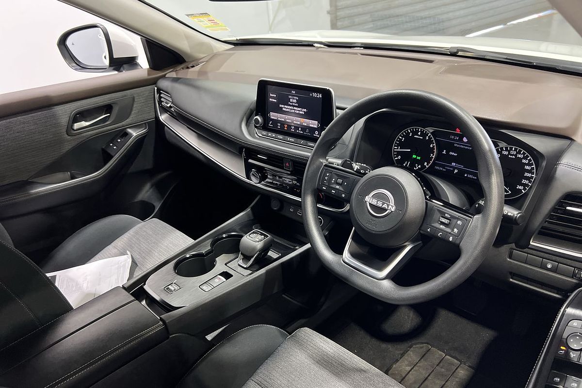 2023 Nissan X-TRAIL ST T33