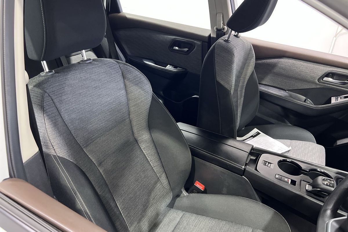 2023 Nissan X-TRAIL ST T33