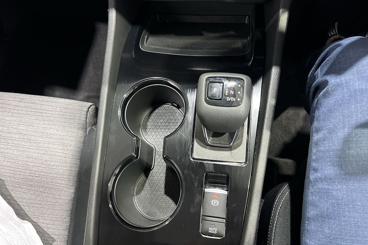 2023 Nissan X-TRAIL ST T33