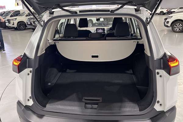 2023 Nissan X-TRAIL ST T33