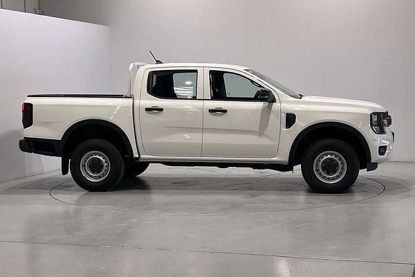 2024 Ford Ranger XL 4X4 2.0L