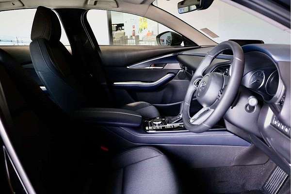 2025 Mazda CX-30 G20 Evolve DM Series
