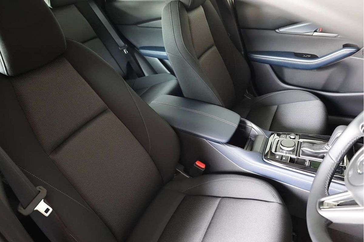 2025 Mazda CX-30 G20 Pure DM Series