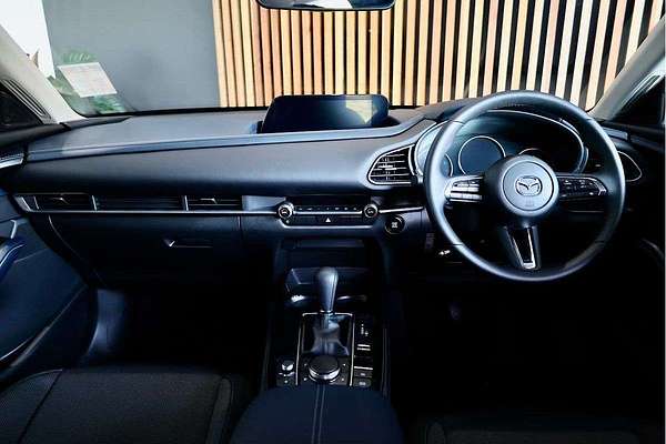 2025 Mazda CX-30 G20 Evolve DM Series