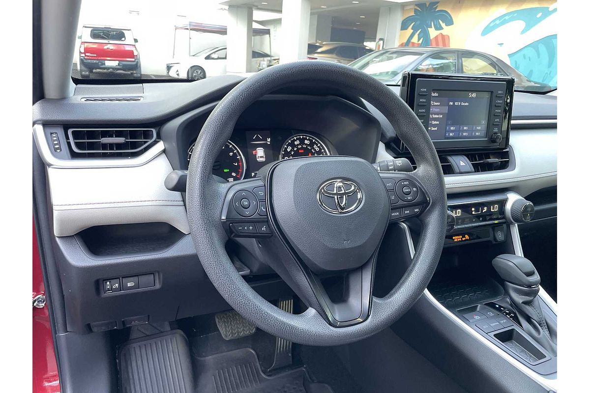 2022 Toyota RAV4 XLE