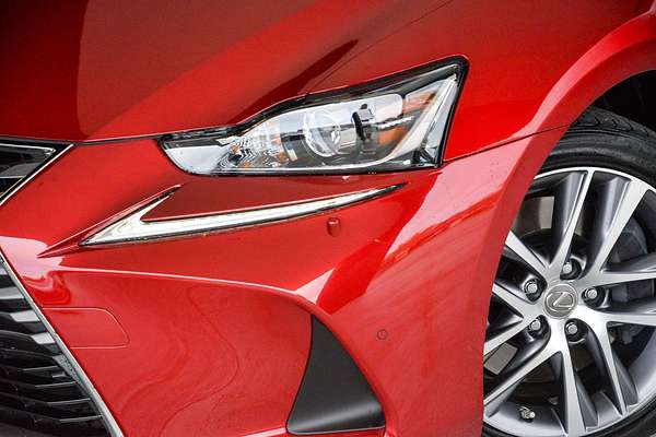 2018 Lexus IS IS300 Luxury ASE30R