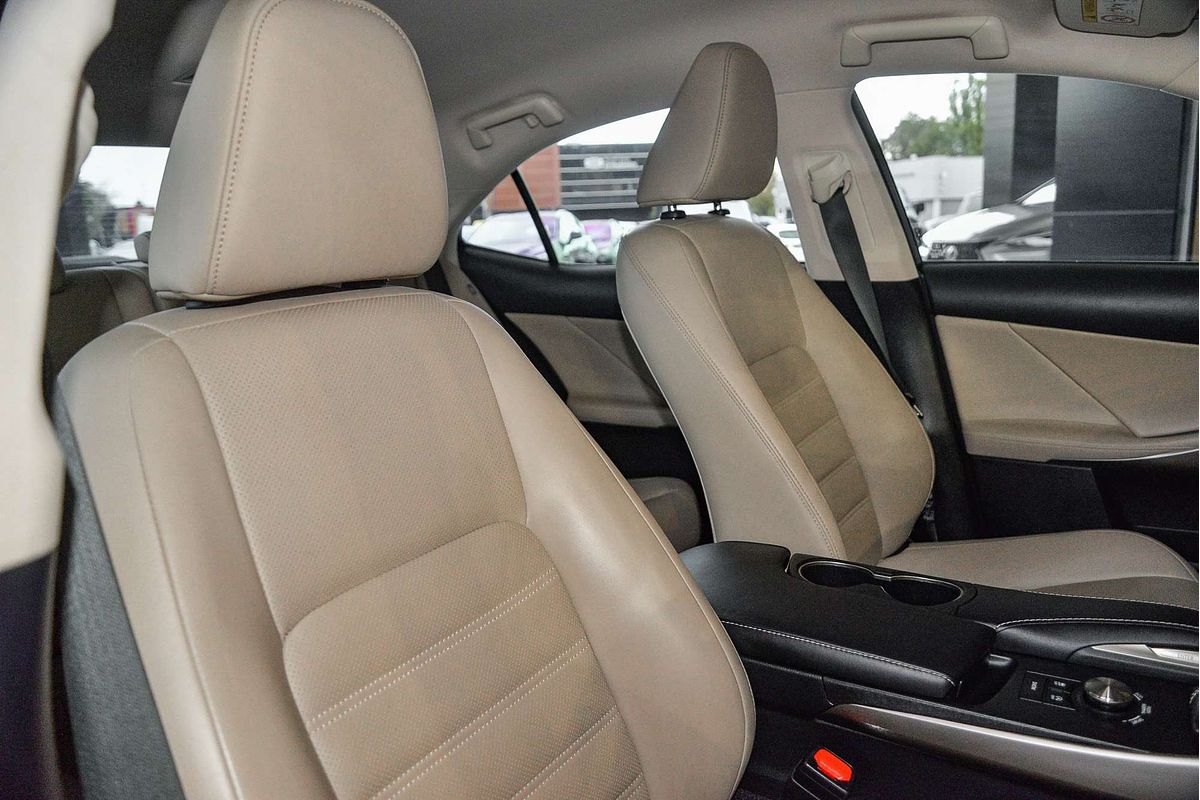 2018 Lexus IS IS300 Luxury ASE30R