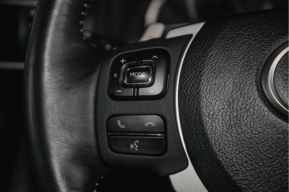 2018 Lexus IS IS300 Luxury ASE30R