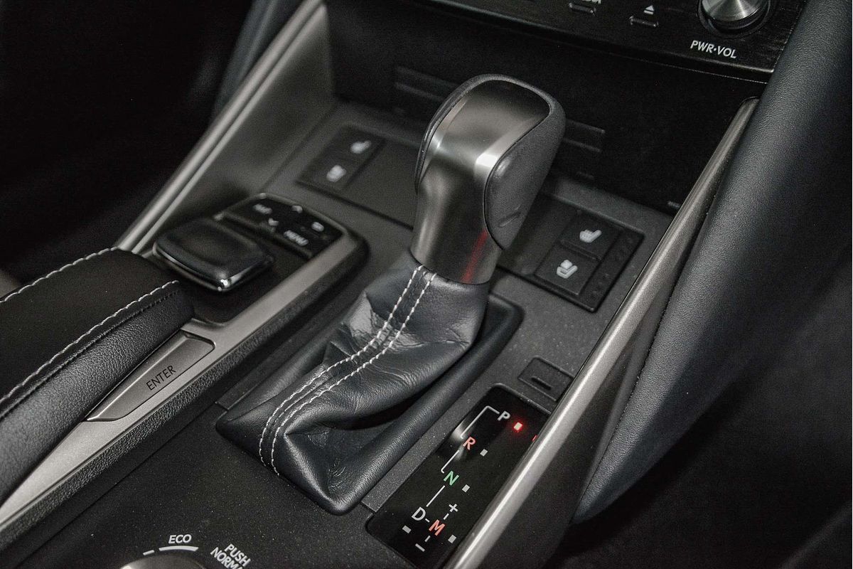 2018 Lexus IS IS300 Luxury ASE30R