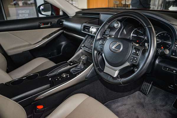 2018 Lexus IS IS300 Luxury ASE30R