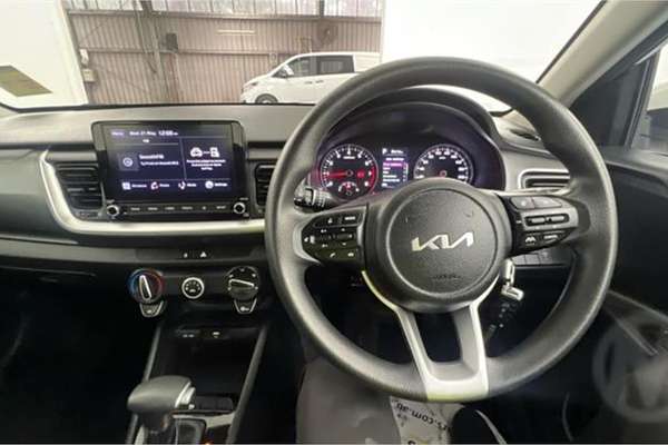 2023 Kia Stonic S YB