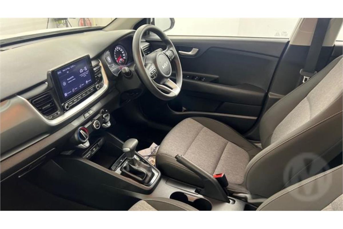 2023 Kia Stonic S YB