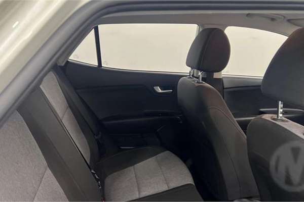 2023 Kia Stonic S YB