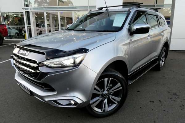 2023 Isuzu MU-X LS-T
