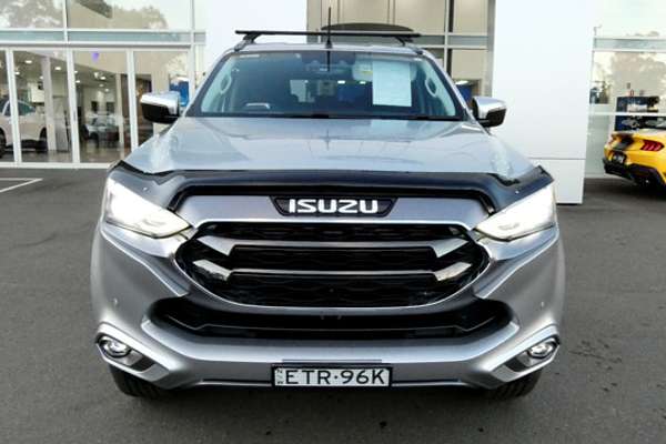 2023 Isuzu MU-X LS-T