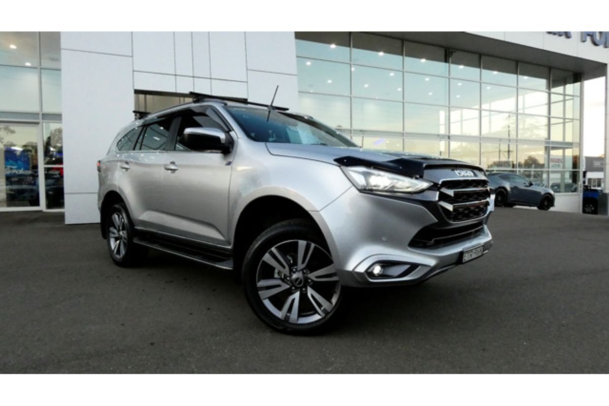 2023 Isuzu MU-X LS-T