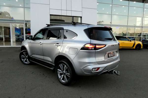 2023 Isuzu MU-X LS-T