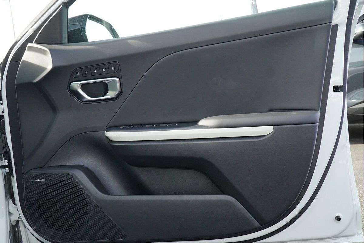 2025 Kia K4 GT-Line CL4m