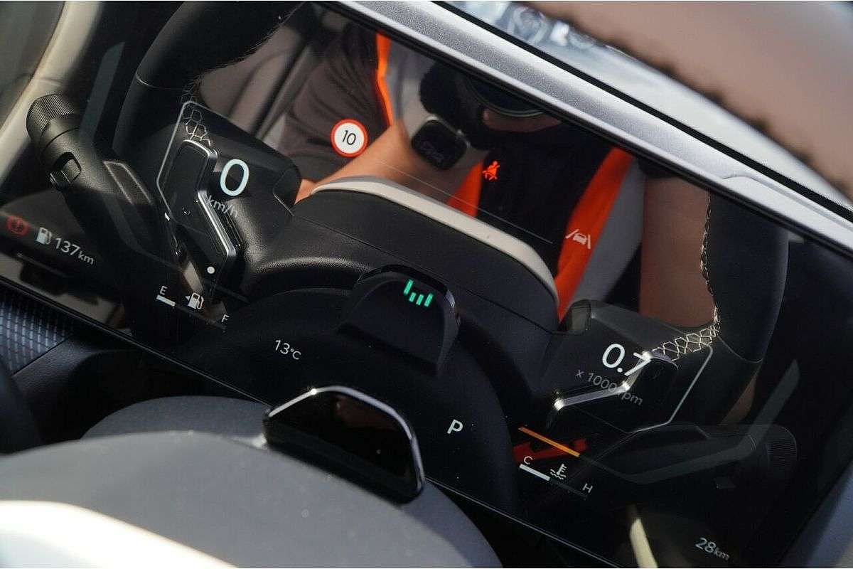 2025 Kia K4 GT-Line CL4m