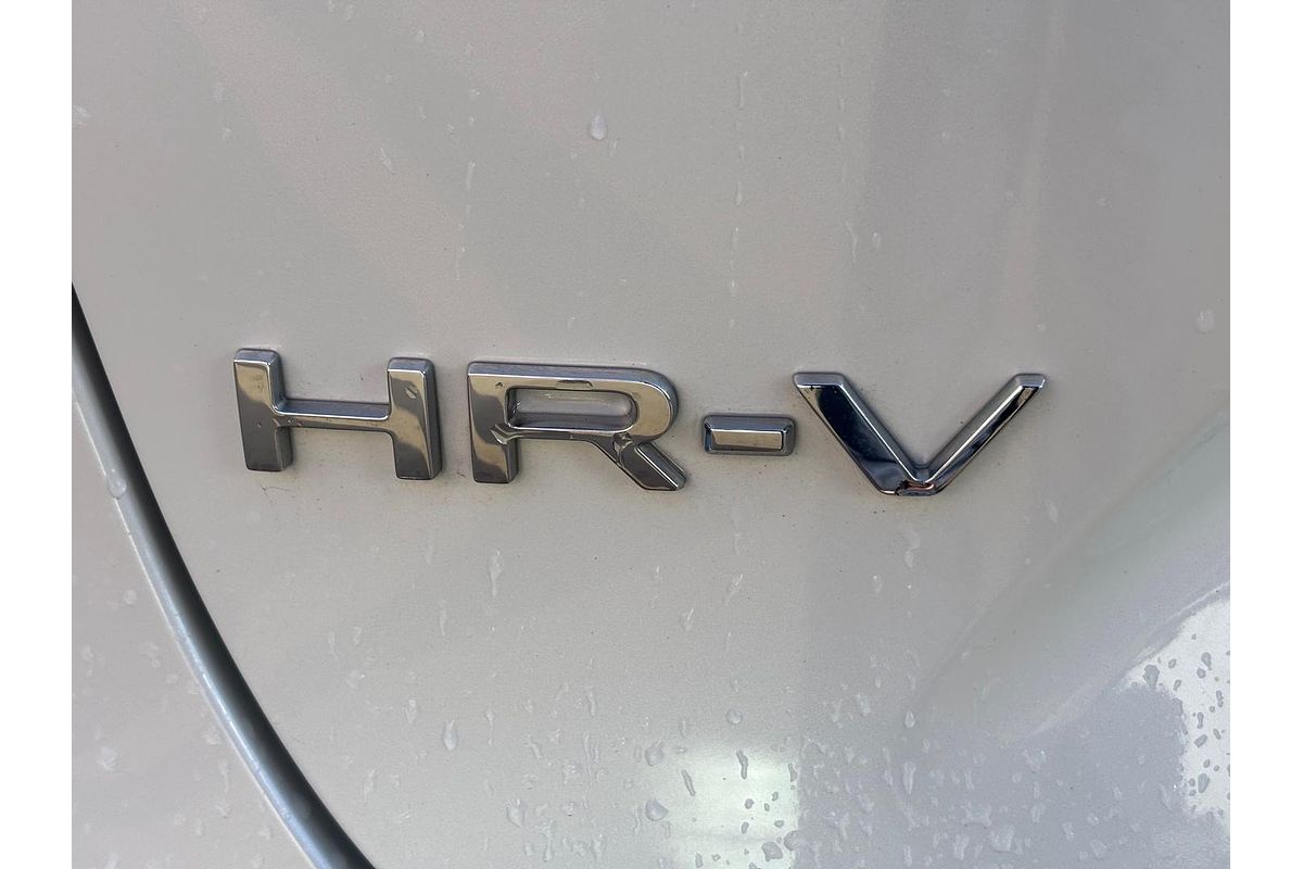 2023 Honda HR-V e:HEV L