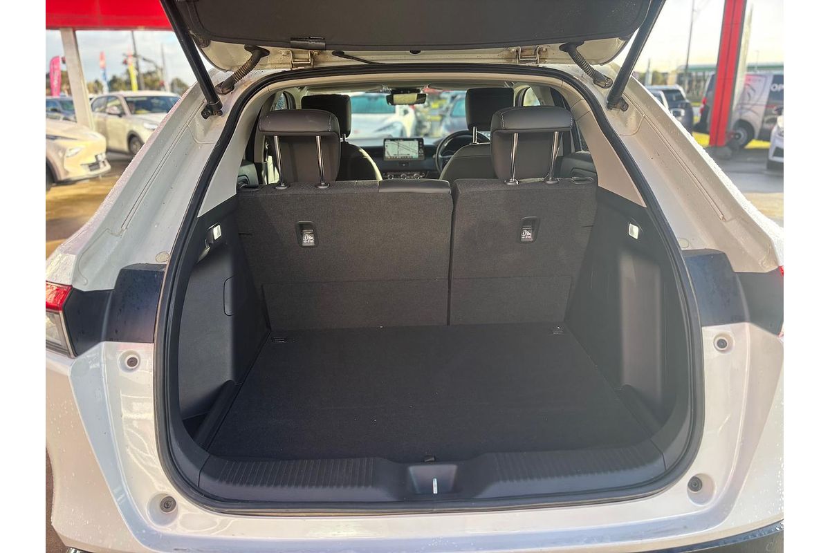 2023 Honda HR-V e:HEV L