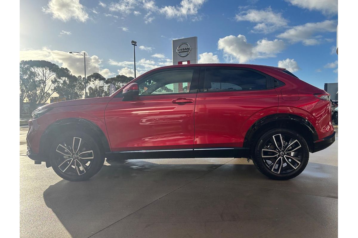 2023 Honda HR-V e:HEV L