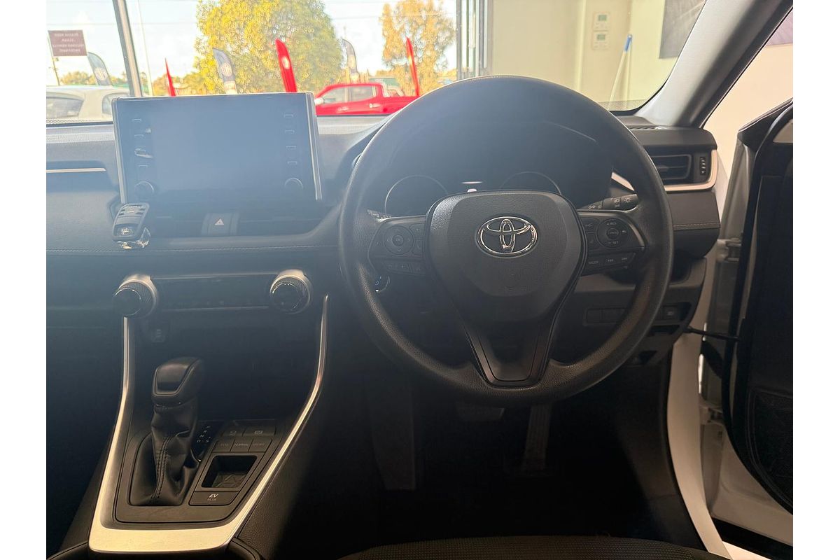 2020 Toyota RAV4 GX AXAH52R