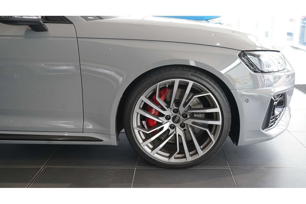 2023 Audi RS4 B9