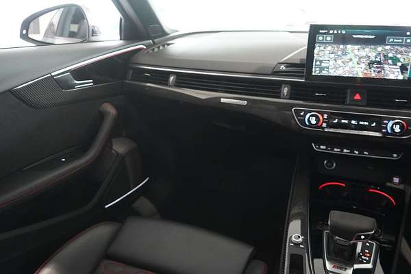 2023 Audi RS4 B9