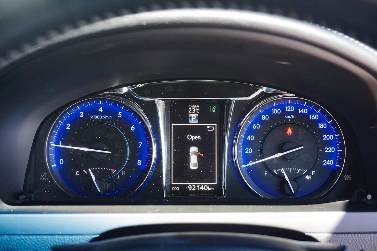 2017 Toyota Camry Atara SL ASV50R