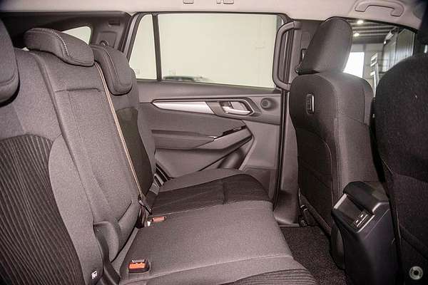 2025 Isuzu MU-X LS-M