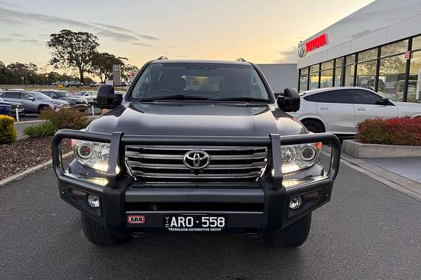 2013 Toyota Landcruiser Sahara VDJ200R