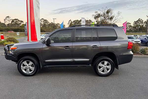 2013 Toyota Landcruiser Sahara VDJ200R