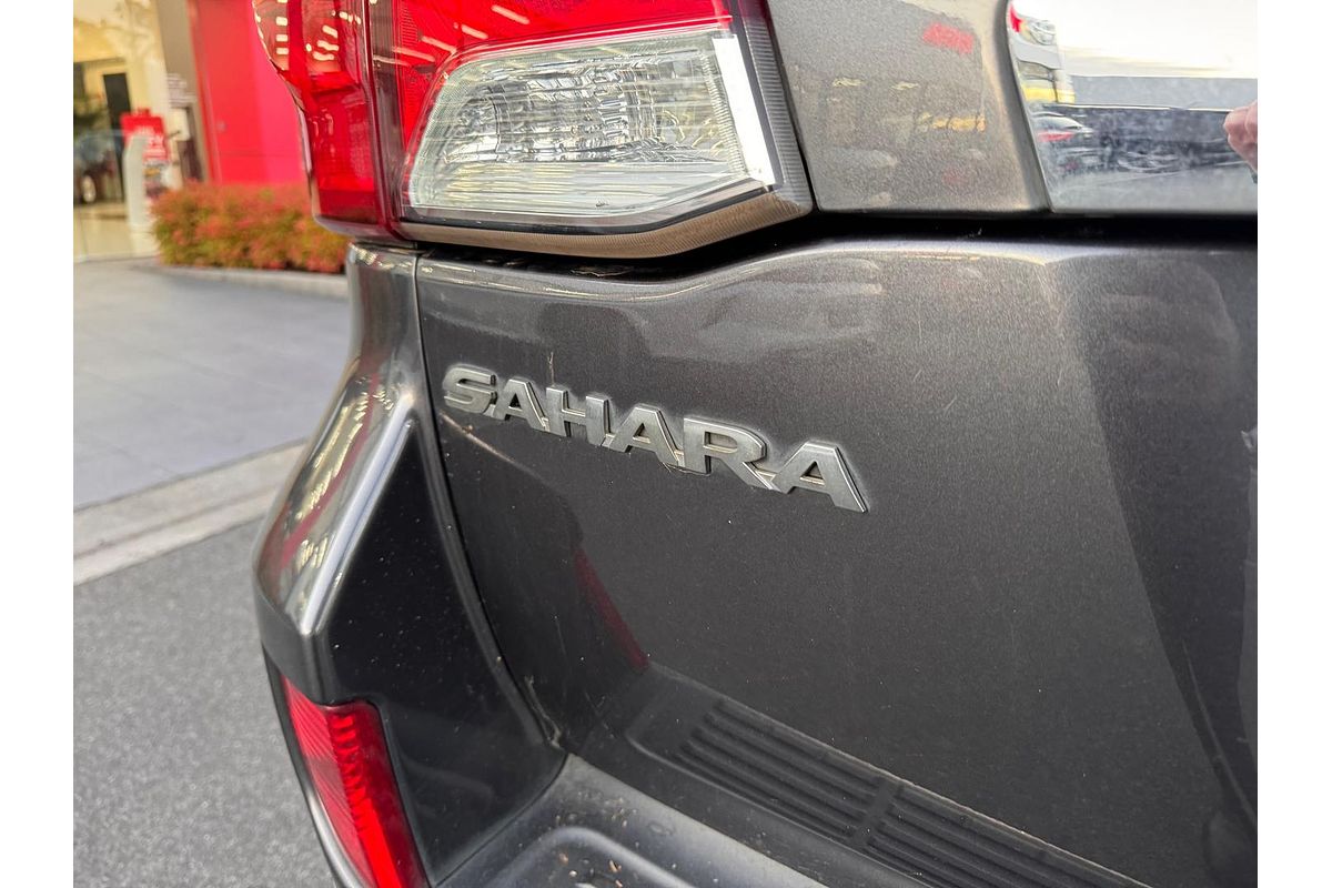 2013 Toyota Landcruiser Sahara VDJ200R