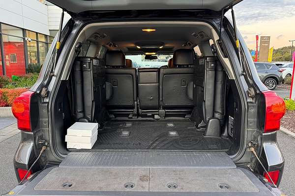 2013 Toyota Landcruiser Sahara VDJ200R