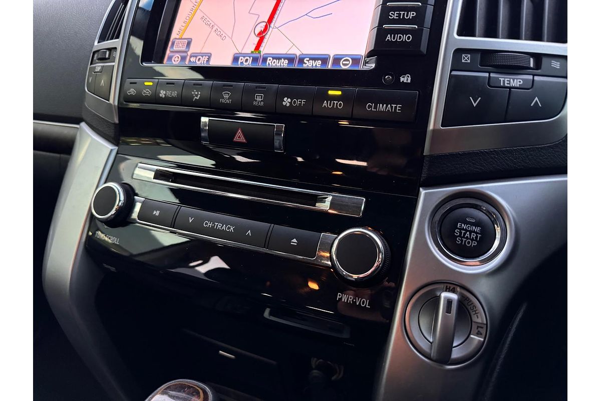 2013 Toyota Landcruiser Sahara VDJ200R