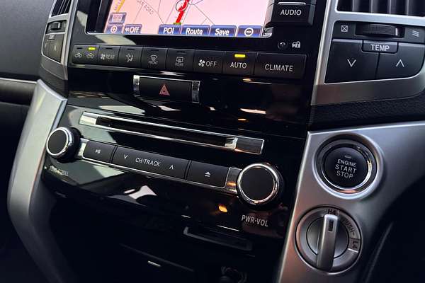 2013 Toyota Landcruiser Sahara VDJ200R