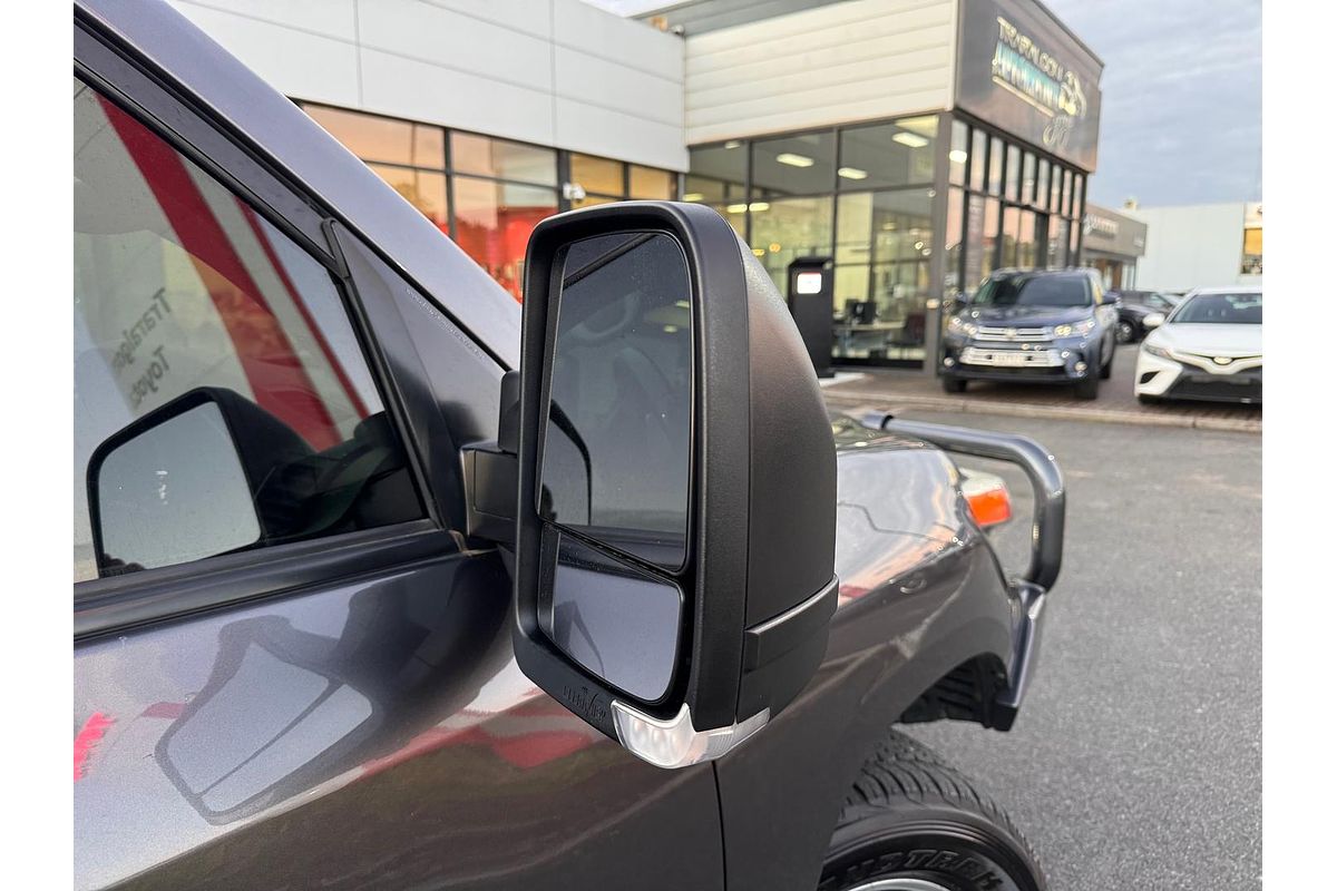 2013 Toyota Landcruiser Sahara VDJ200R