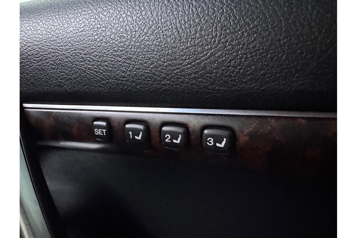 2013 Toyota Landcruiser Sahara VDJ200R