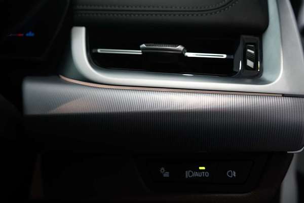 2024 BMW X1 xDrive20i U11