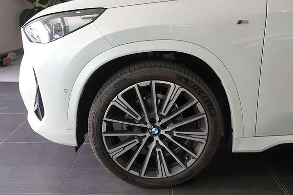 2024 BMW X1 xDrive20i U11