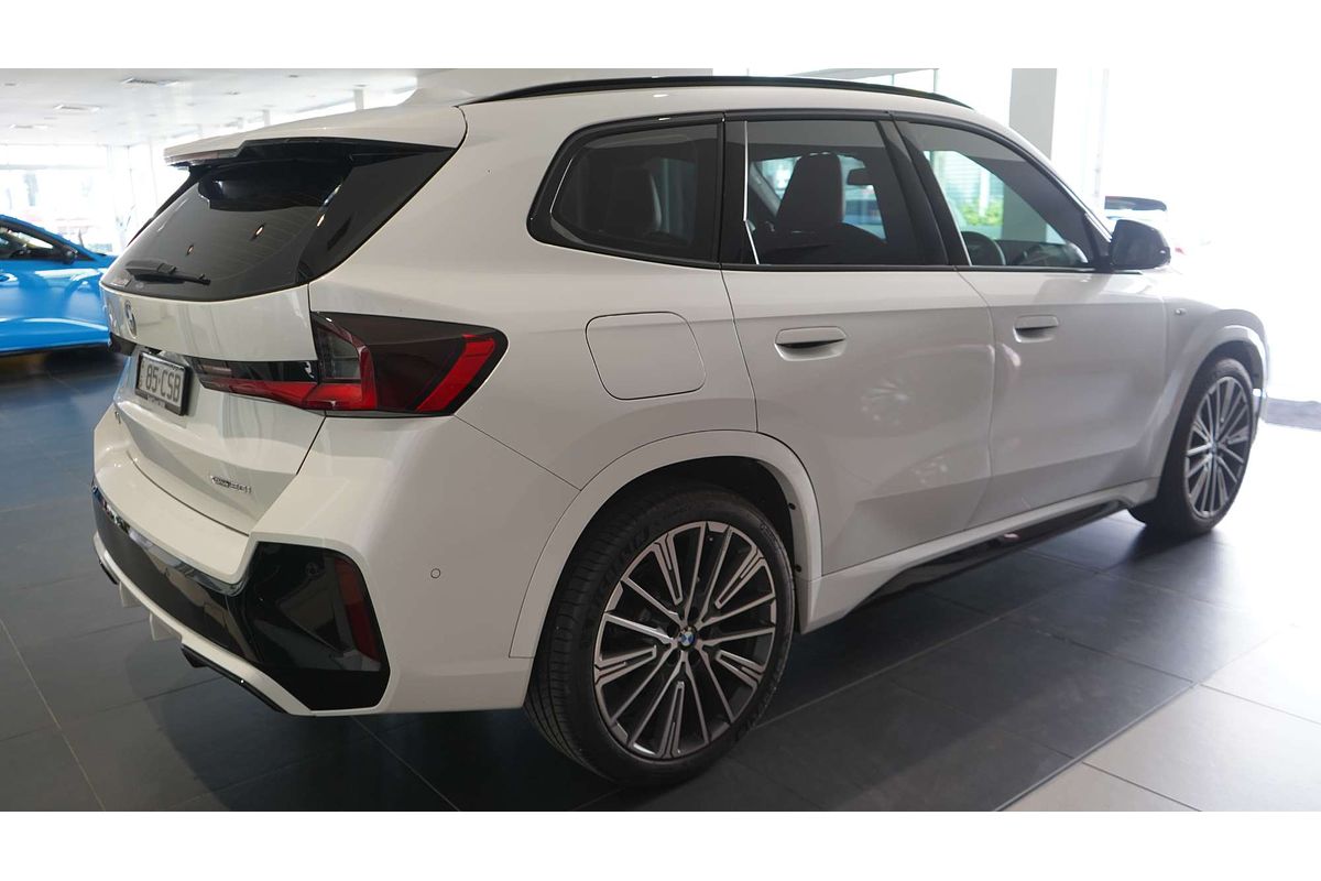 2024 BMW X1 xDrive20i U11