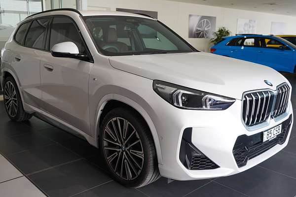 2024 BMW X1 xDrive20i U11