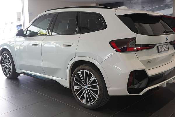 2024 BMW X1 xDrive20i U11