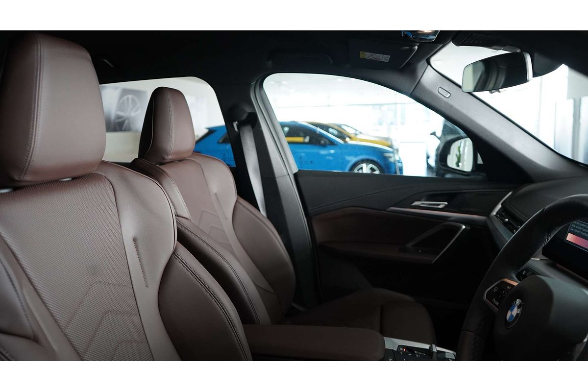2024 BMW X1 xDrive20i U11