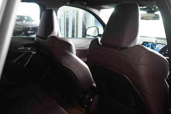 2024 BMW X1 xDrive20i U11