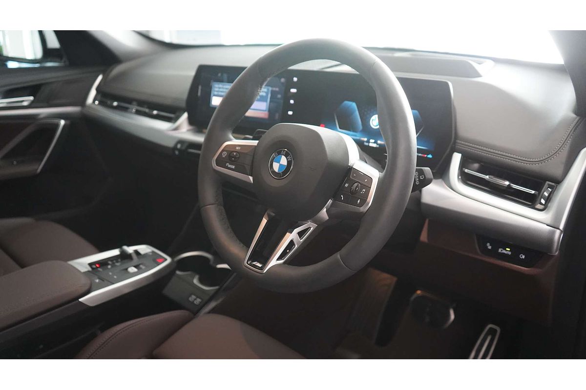 2024 BMW X1 xDrive20i U11
