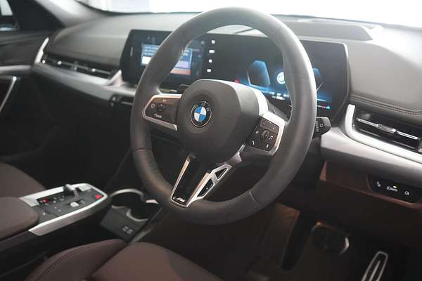 2024 BMW X1 xDrive20i U11